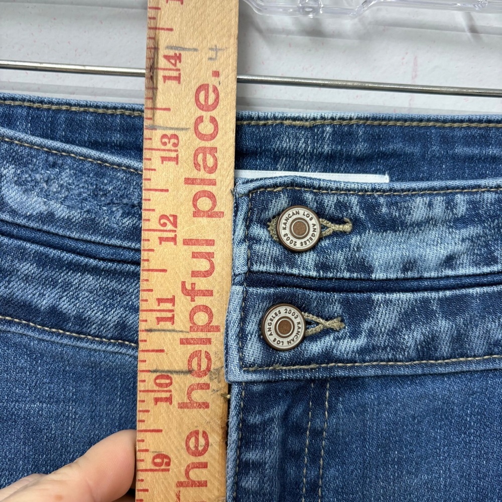 KanCan Curvy High Rise Flare Jeans Medium Wash Raw Hem Blue Womens Size 15/32 - Picture 6 of 10